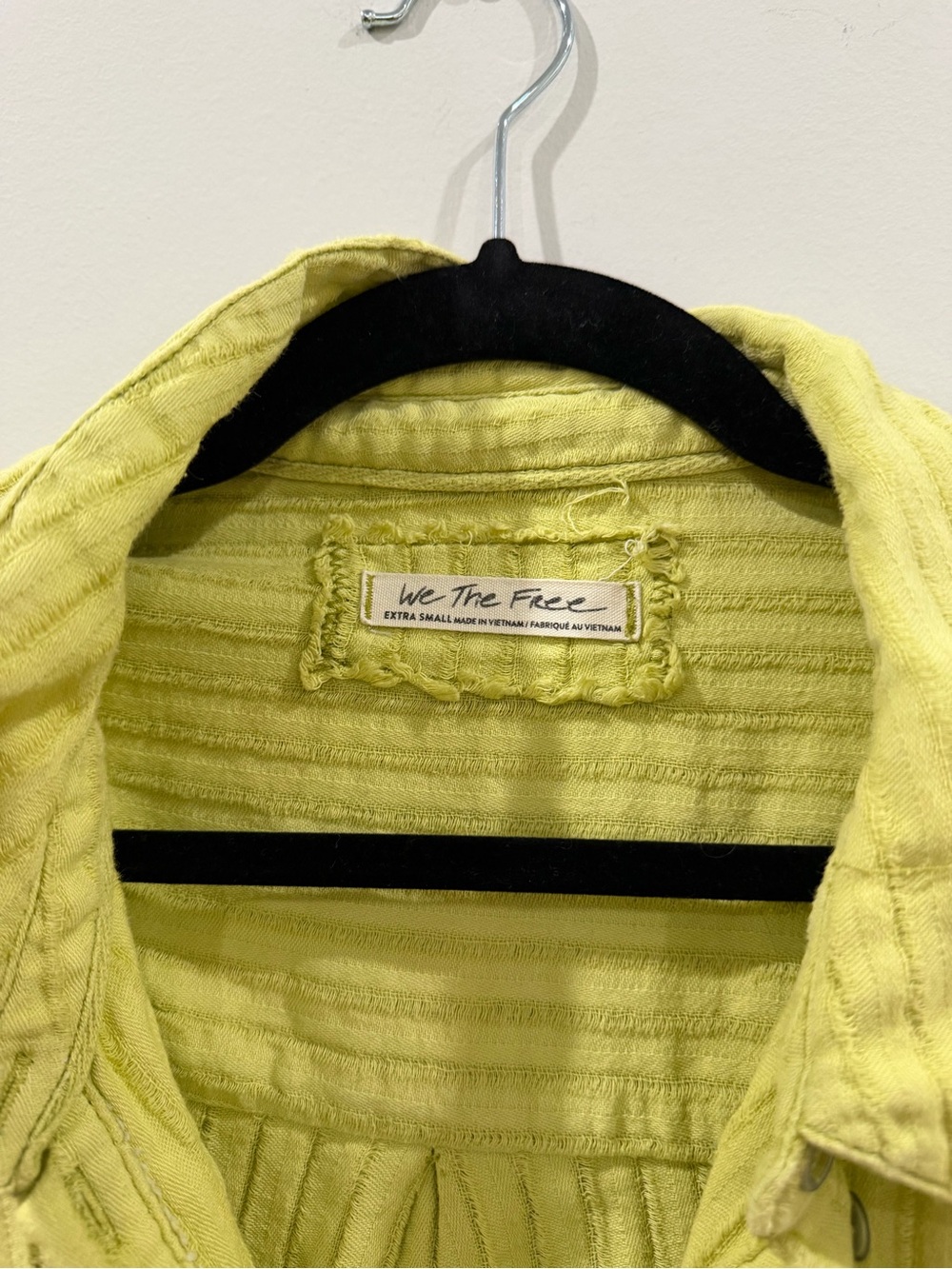 Lime Ribbed Button-Front Pullover Top - Picture 3 of 4